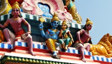 Indie: Złodzieje zwrócili skradzione statuetki do świątyni. Zostawili list