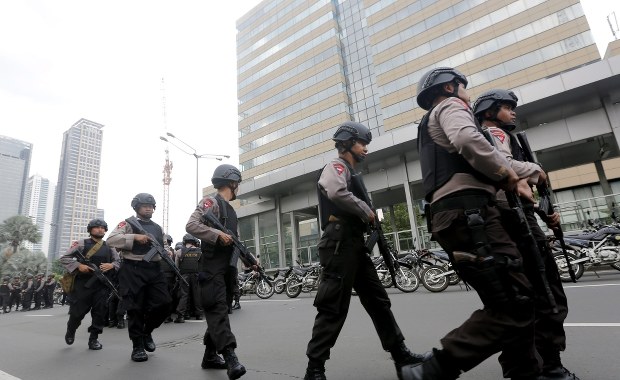 Indonezja: 7 zabitych w zamachach w Dżakarcie. Przyznało się Państwo Islamskie