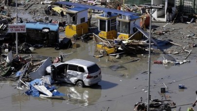 Indonezja: 832 ofiary trzęsienia ziemi. Według władz może być ich wielokrotnie więcej