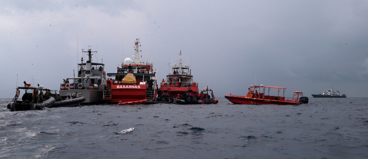 Indonezja: Odebrano sygnał z czarnej skrzynki rozbitego boeinga