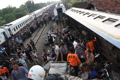 Indonezja: Ponad 40 osób zginęło w katastrofie kolejowej