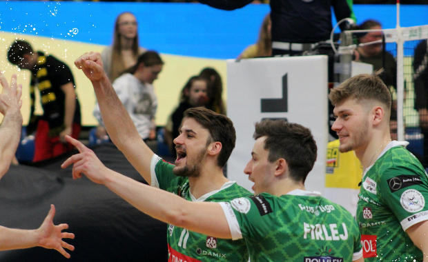 Indykpol AZS Olsztyn pokonał w pierwszym ćwierćfinale Skrę Bełchatów!