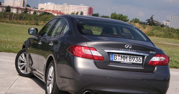 Infiniti M30d /INTERIA.PL