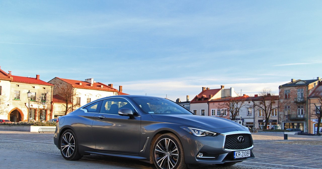 Infiniti Q60 2.0t /INTERIA.PL