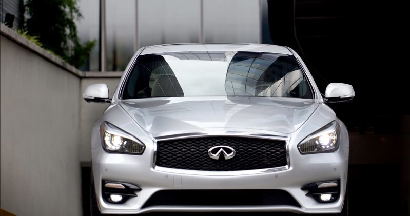 Infiniti Q70 /Informacja prasowa