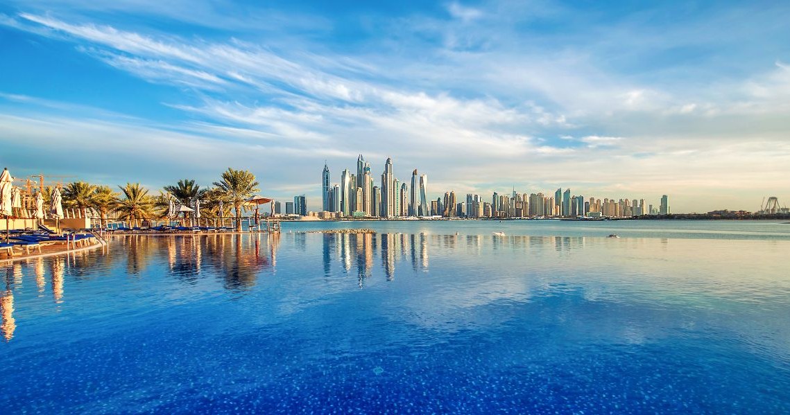 Infinity Pool /materiały promocyjne