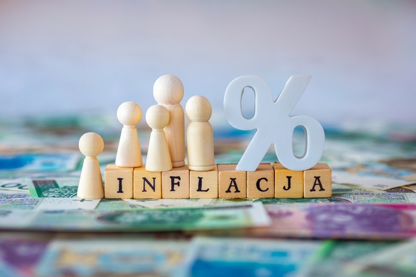 Inflacja jeszcze jakiś czas nam potowarzyszy /Arkadiusz Ziółek /East News