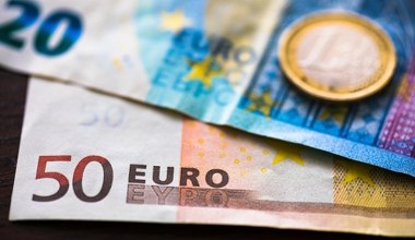 Inflacja w strefie euro spada. Europejska waluta nadal pozostaje droga