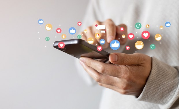 Influencerzy w kryzysie? Dotknęło ich nowe prawo