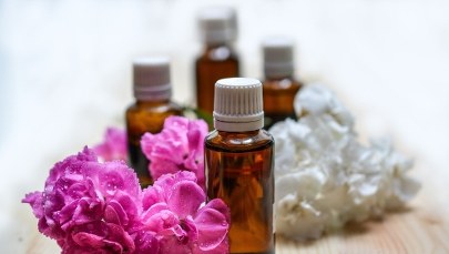 Inhalacja olejkami. Czy może zwalczyć wirusy?