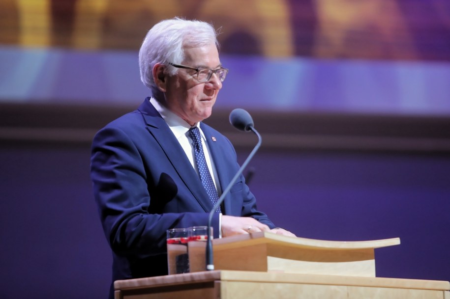 inister spraw zagranicznych RP Jacek Czaputowicz przemawia przed koncertem z okazji 100-lecia podpisania Traktatu w Tartu /	Wojciech Olkuśnik /PAP