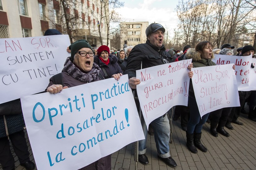 Inny z protestów w Kiszyniowie, również inspirowany przez Partię Sora /DUMITRU DORU /PAP/EPA