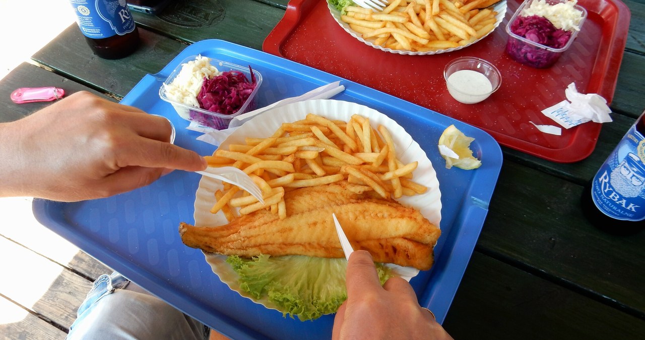 Inspekcja Handlowa ze Szczecina skontrolowała m.in. lokale gastronomiczne działające w regionie. Zdjęcie ilustracyjne. /Mariusz Grzelak/REPORTER /Reporter