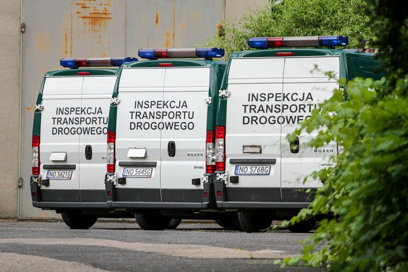 Inspekcja Transportu Drogowego chce być jak policja /Artur Szczepański /Reporter