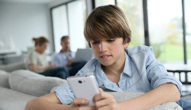 Instagram zaalarmuje rodziców, gdy nastolatek szuka nieodpowiednich treści