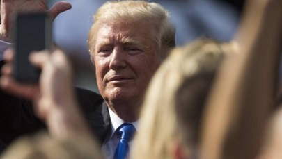 "Instrukcja obsługi" Trumpa: Nie lubi podróżować, uwielbia steki, nie pije alkoholu