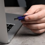 Instytucje publiczne na celowniku. Źródłem chiński sprzęt USB, Słowenia reaguje