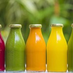 Instytut Staszica: Podniesienie VAT na napoje owocowe uderzy w sadowników