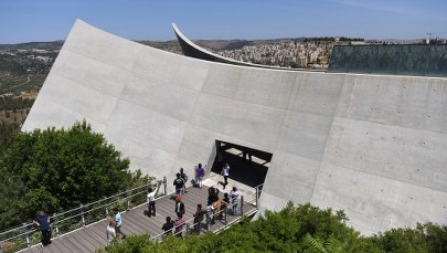 Instytut Yad Vashem skrytykował stanowisko rządów Polski i Izraela po nowelizacji ustawy o IPN