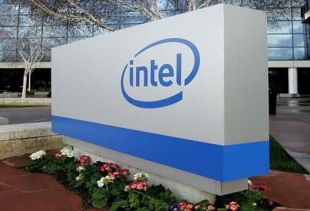 Intel chce rzucić wyzwanie ATI i Nvidii /AFP