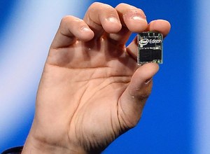 Intel Edison - komputer wielkości karty SD