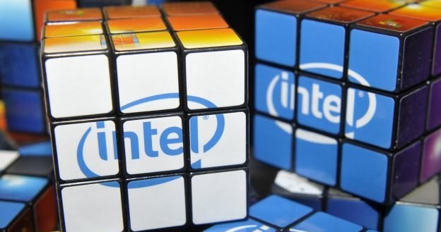 Intel planuje zwiększyć swoje zaangażowanie w rynku telefonów komórkowych /AFP
