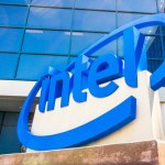 Intel przekazuje udziały rządowi USA. W zamian Trump wesprze firmę finansowo