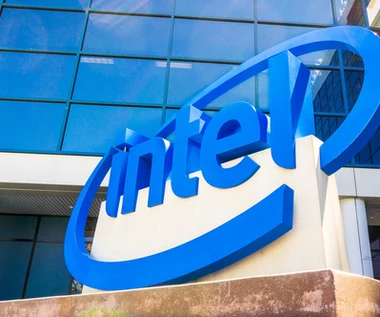 Intel zwolni tysiące pracowników, giełda zareagowała. Spektakularny spadek akcji