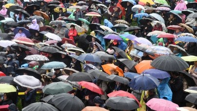 Intensywne opady deszczu. Ostrzeżenia dla 10 województw