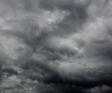 Intensywne opady deszczu w woj. śląskim. Wydano alerty