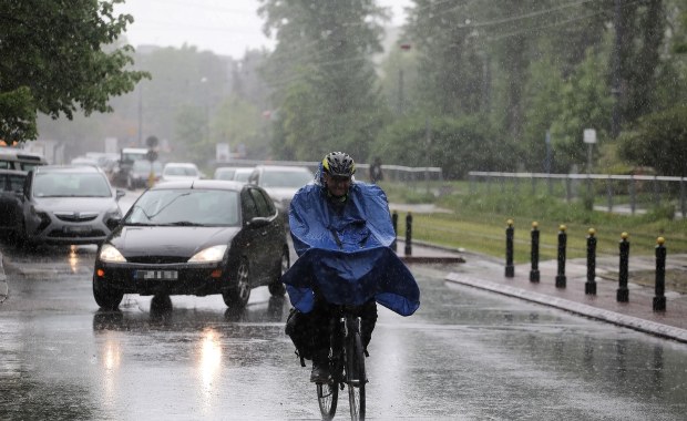 Intensywne opady w Śląskiem i Małopolsce. Przekroczone stany ostrzegawcze