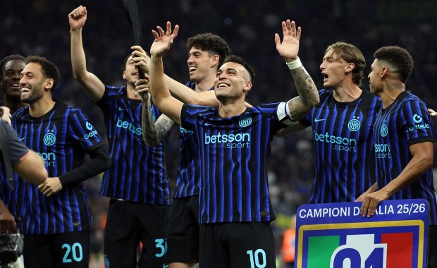 Inter Mediolan świętuje 21. tytuł mistrza Włoch. Zieliński z asystą