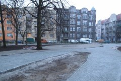 Interwencja RMF FM: Granitowa kostka zamiast zieleni