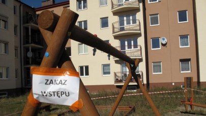 Interwencja RMF FM: Na Osiedlu Bajkowym w Jarocinie pojawił się plac zabaw 