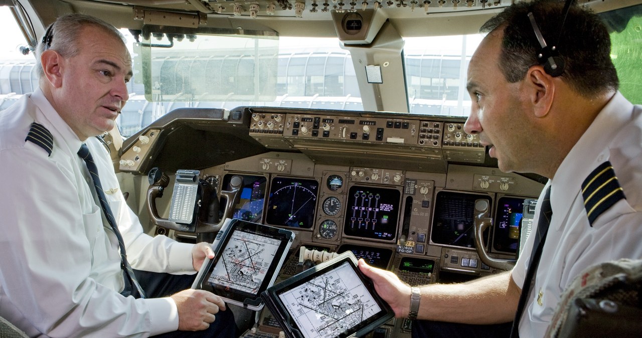 iPady są obecne w kokpitach wielu samolotów pasażerskich (Fot. United Continental) /materiały prasowe