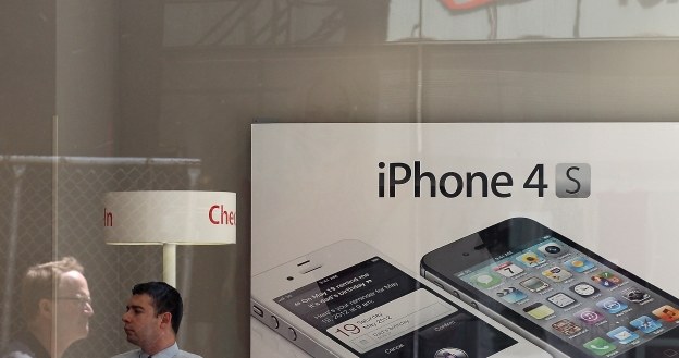 iPhone 4s potrzebuje lepiej zoptymalizowanego oprogramowania /AFP