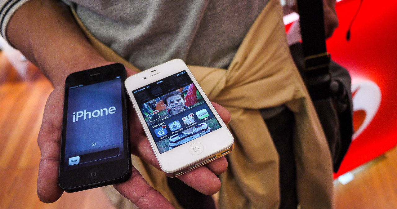 iPhone 5 ujawnia kolejne, brudne tajemnice /AFP