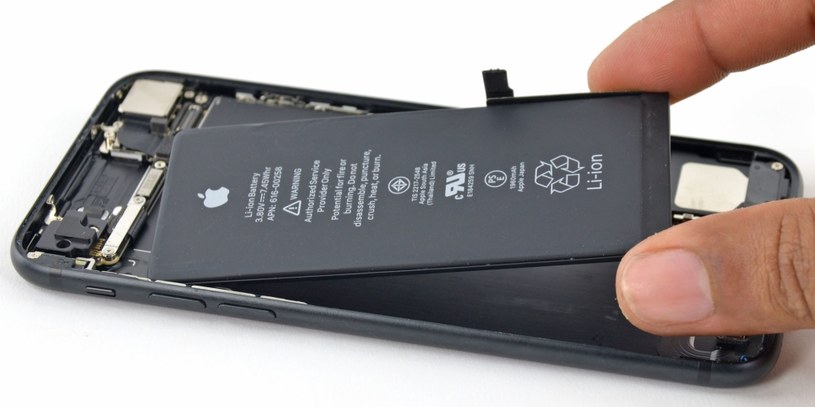 iPhone sam przewidzi żywotność baterii? /materiały prasowe