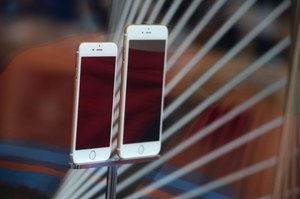 iPhone'y i iPady z ekranami OLED?