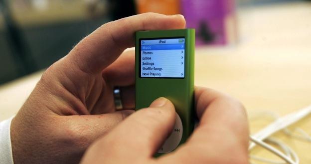 iPod nano może mieć kłopoty z baterią /AFP