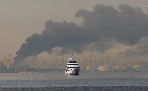 Iran kontynuuje ataki. Seria eksplozji na Bliskim Wschodzie