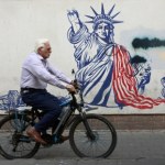 program nuklearny Iran kusi USA inwestycjami. Uda się uniknąć wojny?