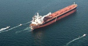 Iran nie ustąpi. Cieśnina Ormuz pozostanie zamknięta