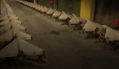 Iran prezentuje podziemny arsenał. "Mamy tyle dronów"