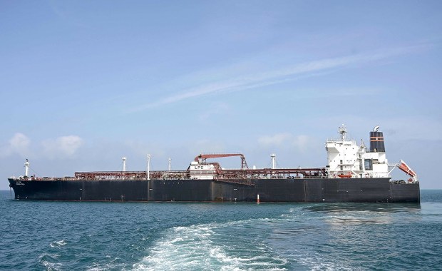 Iran przekazał, że statki mogą płynąć przez Ormuz. Jest tylko jeden warunek