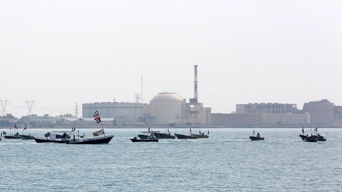 Iran szykuje się na najgorsze. Władze rozdają tabletki z jodem