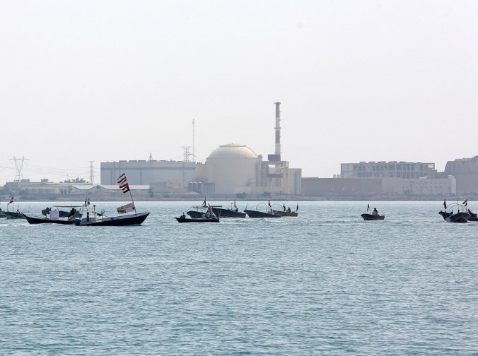 Iran szykuje się na najgorsze. Władze rozdają tabletki z jodem