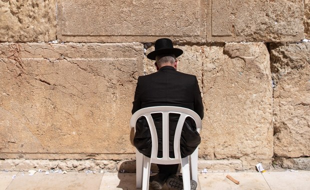 Iran uderzył w Jerozolimę. Fragment pocisku spadł blisko Ściany Płaczu