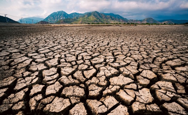 Iran walczy z suszą. Sytuacja w stolicy poważna