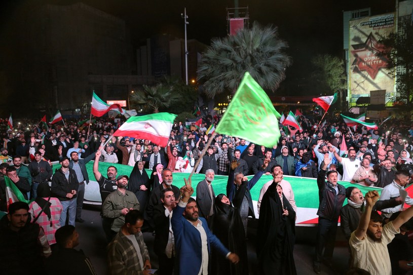 Iran zaatakował Izrael. Ale czy Irańczycy mają powody do radości?